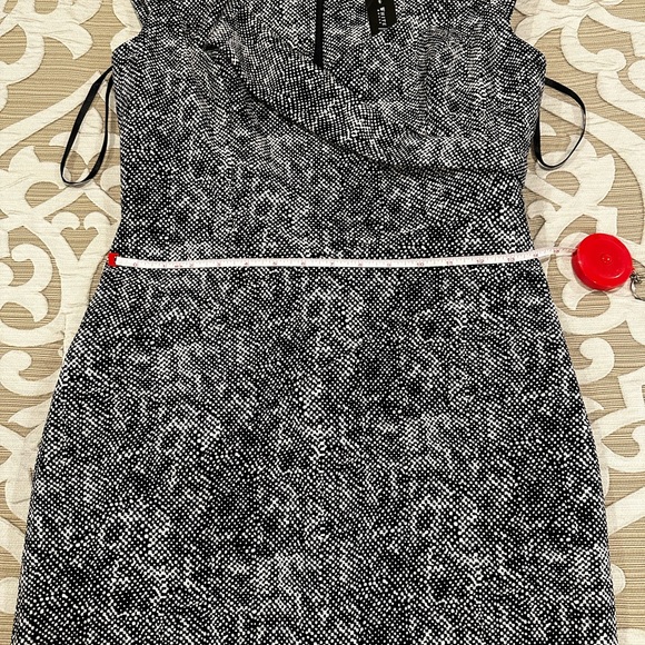 White House Black Market Dress - Picture 10 of 14